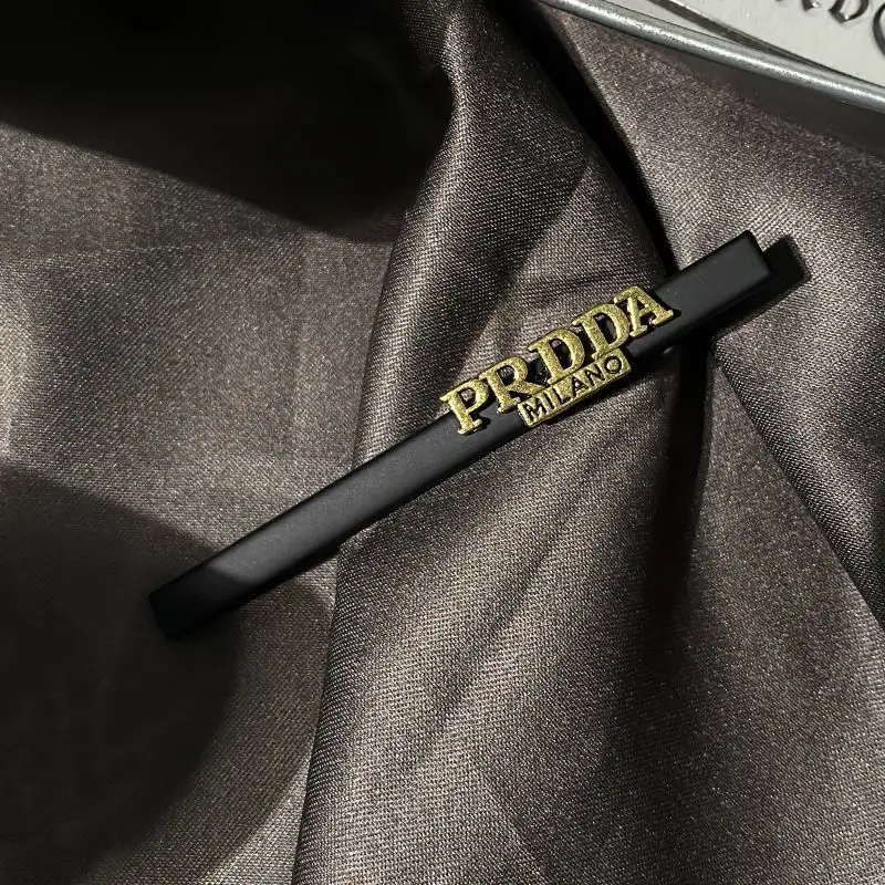 إكسسوار شعر نسائي كلاسيكي جديد متعدد الاستخدامات وعصري فاخر بتصميم كلاسيكي بشريط واحد