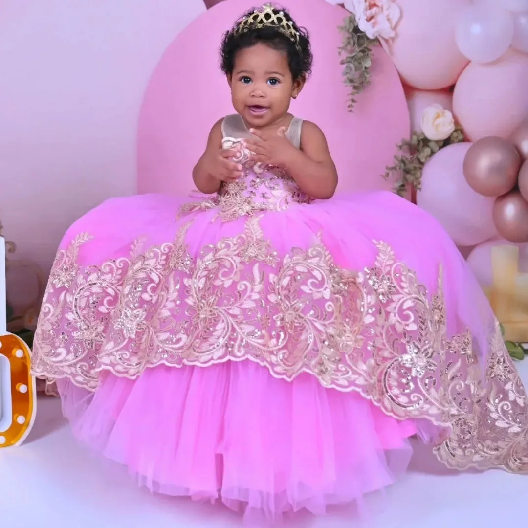 Abito da ragazza di fiori per matrimonio con applicazioni in pizzo con fiocco Abiti da principessa personalizzati per feste di compleanno con ballo di prima comunione rosa