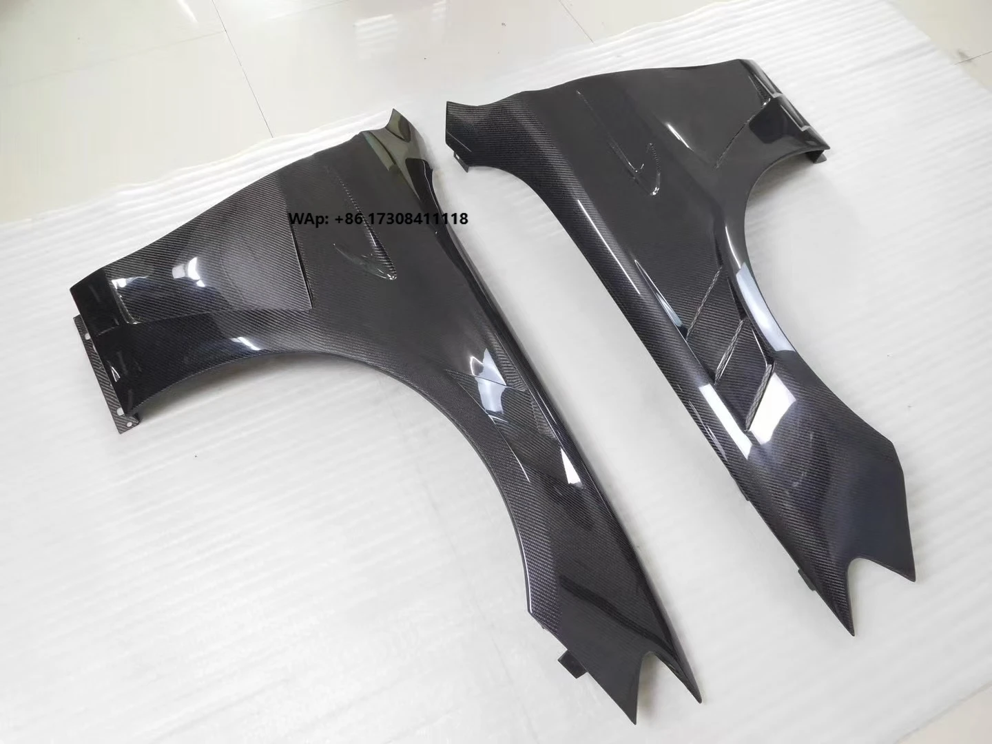 

Carbon Fiber fender for E300 C238 Coupe 2021 W238