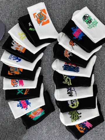 5/10 Pairs of High-Quality Couple's Fashionable Sports Socks With Graffiti Patterns Soft and Comfortable Men's Oversized Socks