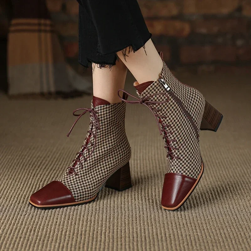 Nowe jesienne buty damskie Skóra bydlęca Tkanina bawełniana Krótkie buty Zwięzłe okrągłe palce Chunky Boots Winter Lattice Nowoczesne buty dla kobiet