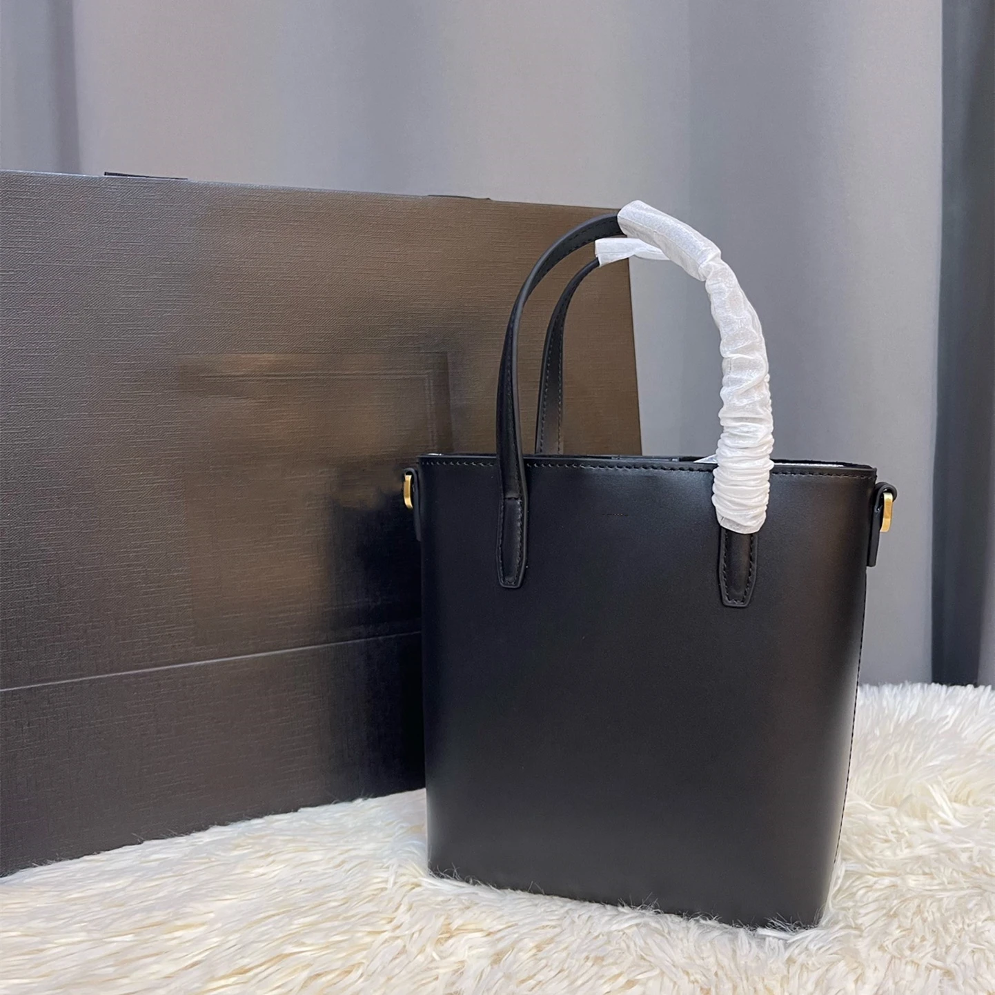 

2025 Новая женская сумка, роскошная дизайнерская сумка-мешок из натуральной кожи, сумка через плечо известного бренда, женская большая вместительная сумка