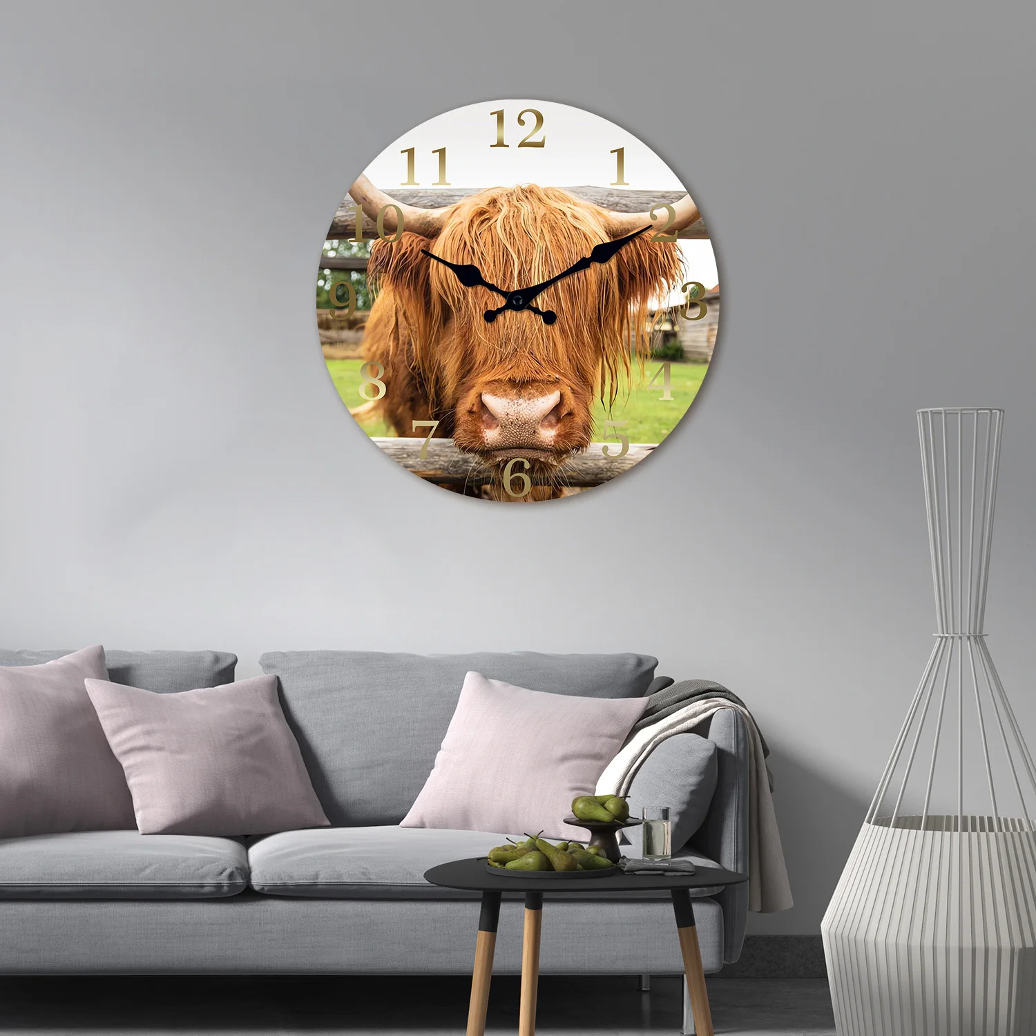 Personalized Scottish Highland Cow Wooden Wall Clock Living Room Bedroom Kitchen Home Decoration Silent Quartz Clock Holiday Gift 10 Inches 12 Inches 14inch 16inch (No Battery)