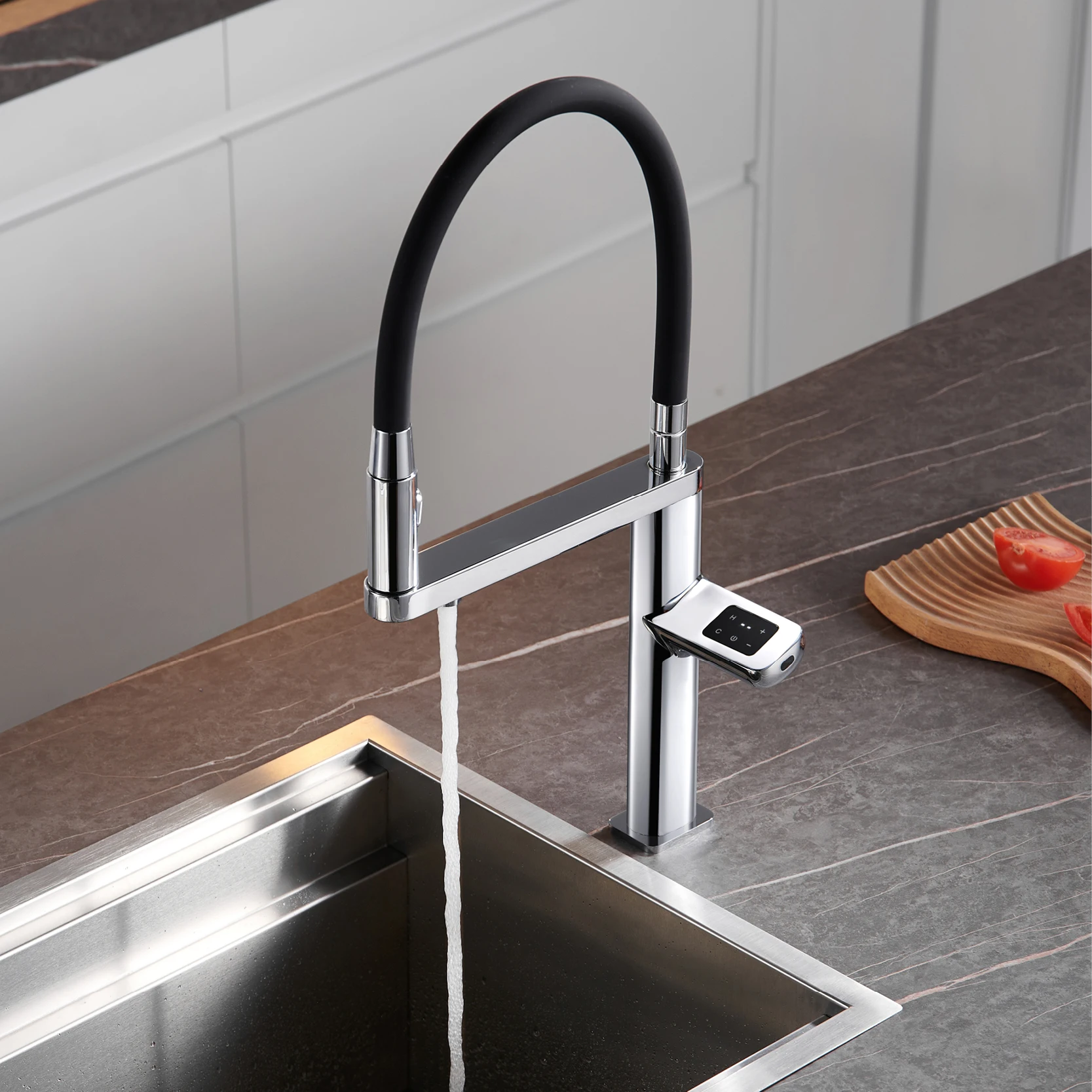 Grifo de cocina gris de lujo con pantalla digital táctil inteligente, diseño de doble control, filtro de agua fría y caliente, detección de agua,