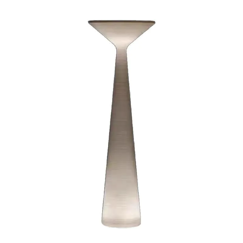 

Italian outdoor villa courtyard hotel lobby landscape floor lamp simple design floor-to-ceiling bar cafe