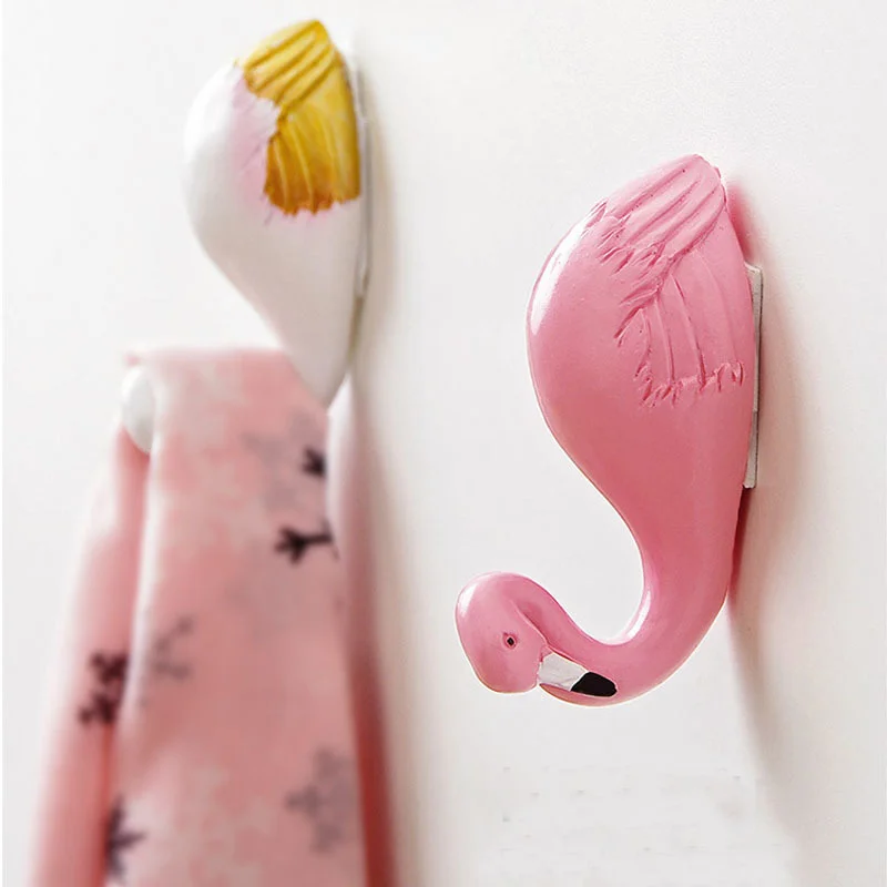 Kawaii Flamingo Hanging Wall Hook Resin Cartoon Cute Decorative Key Holder Coat Hanger Aesthetic Room Decor Nursery Decoration