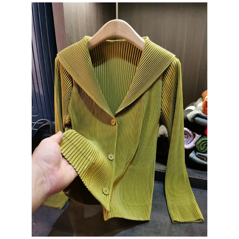 

Miyake Japan Women Jacket 2026 New Lapel Casual Commuting Versatile Solid Color Single-breasted Cardigan Top Clothing Polyester