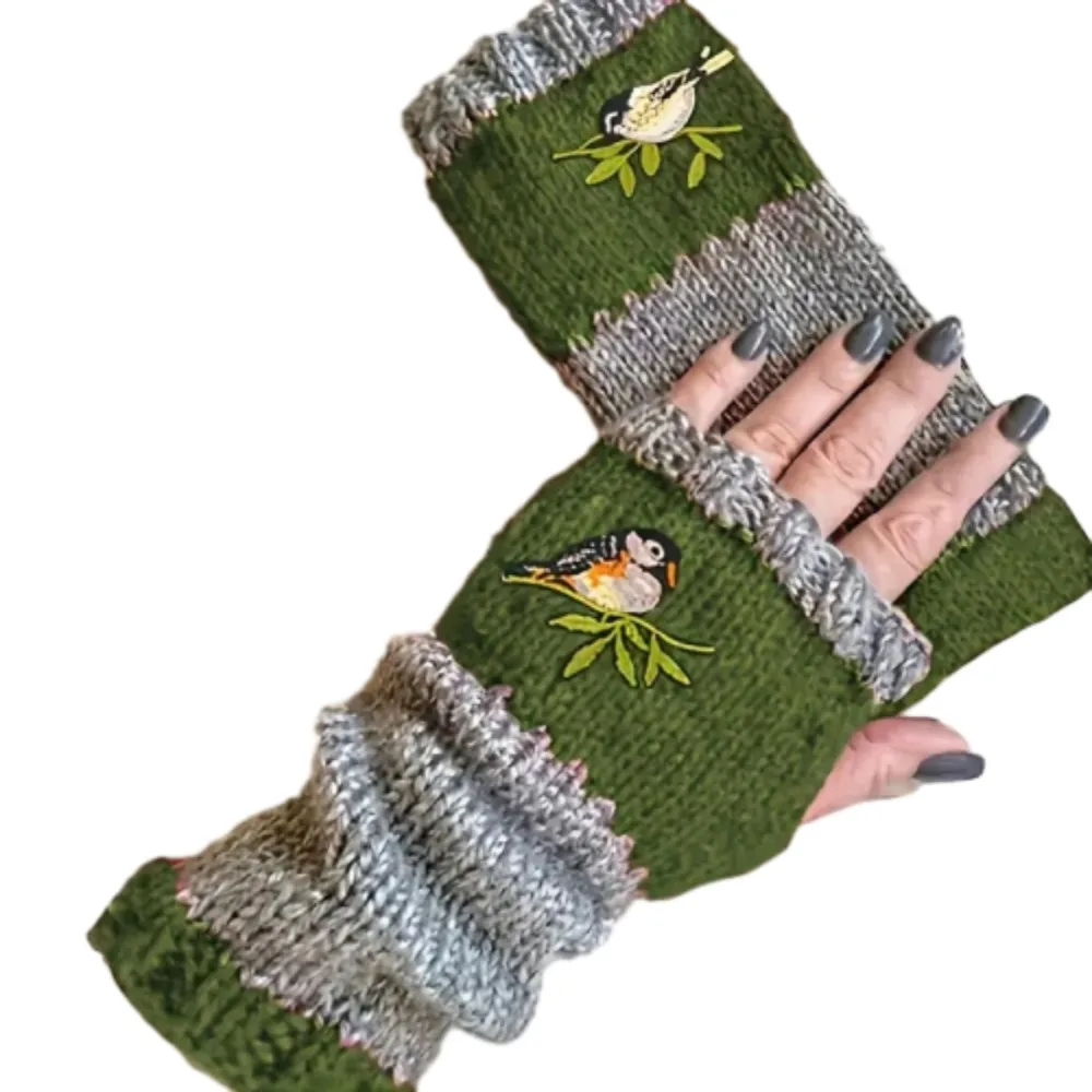 Fashion Embroidered Bird Half Finger Gloves Soft Windproof Knitted Fingerless Gloves Spicy Girl Warm Y2k Winter Mittens Winder