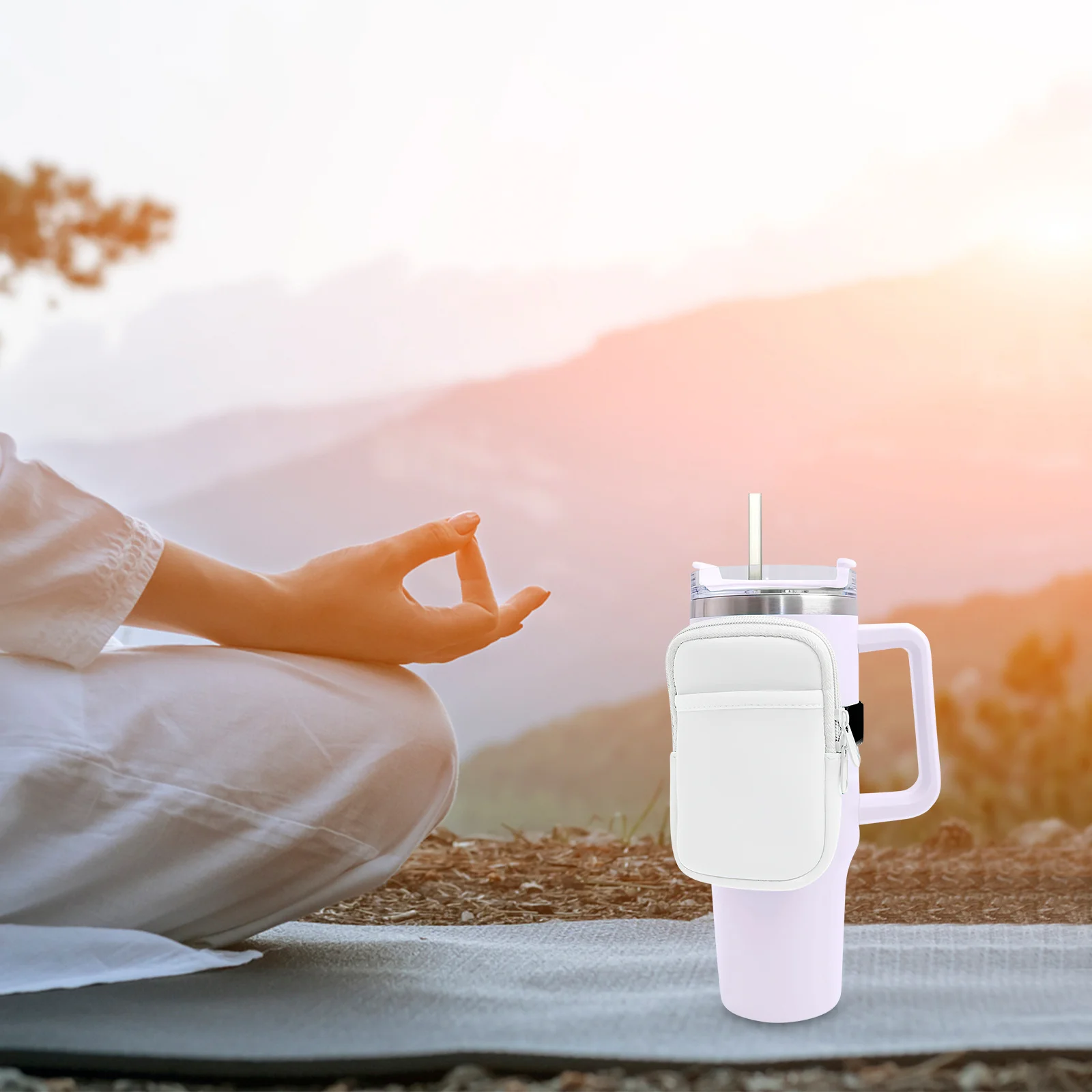 

Water Bottle Pouch Anti-Slip Durable Small Cup Protector Outdoor Tumbler Bag Shockproof Zipper Closure Portable Bottle Cover