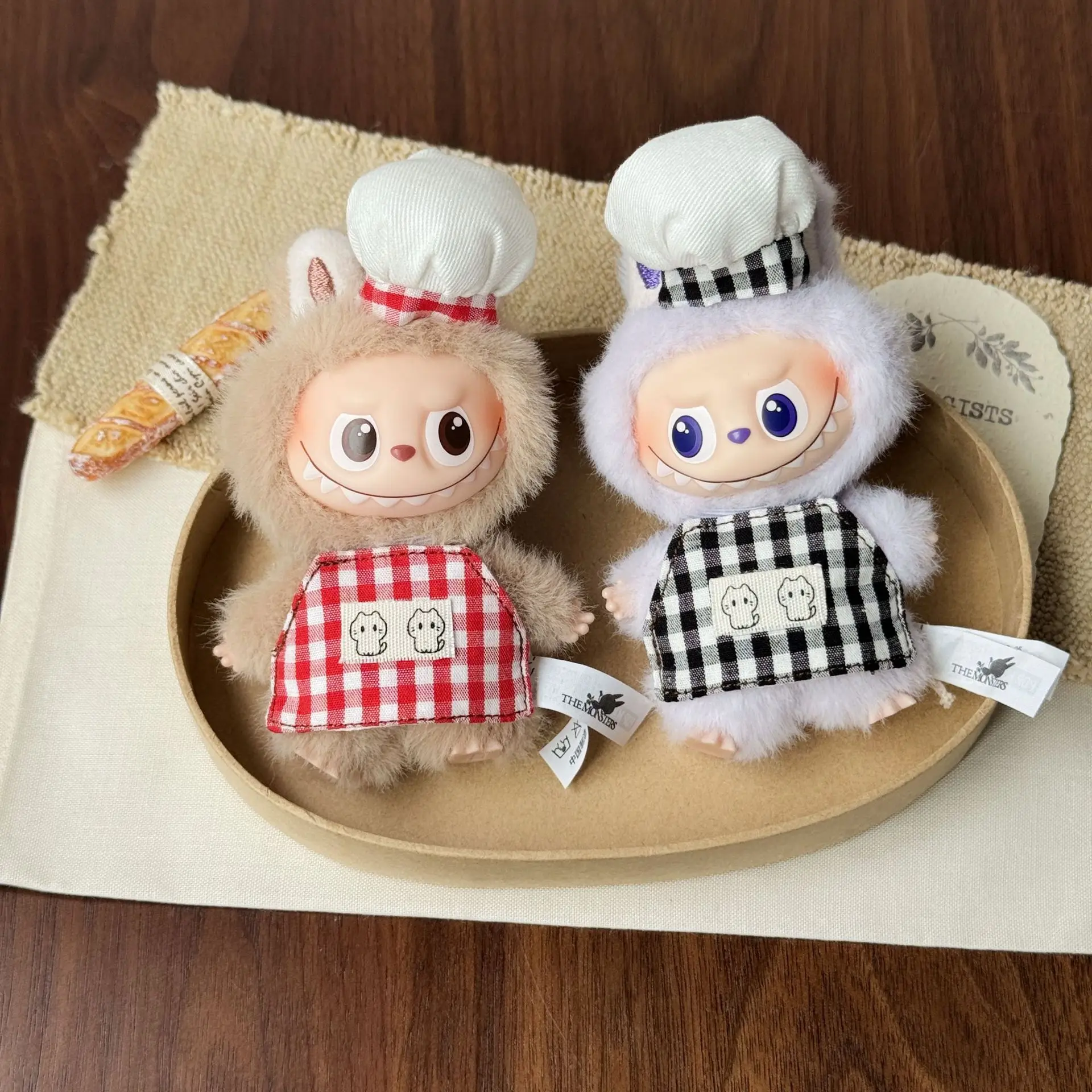 

New Doll Outfit For 4th Gen Mini LABUBU 4.0 Heart Code Series 10cm Checkered Retro Apron With Chef Hat Home Dressing Style