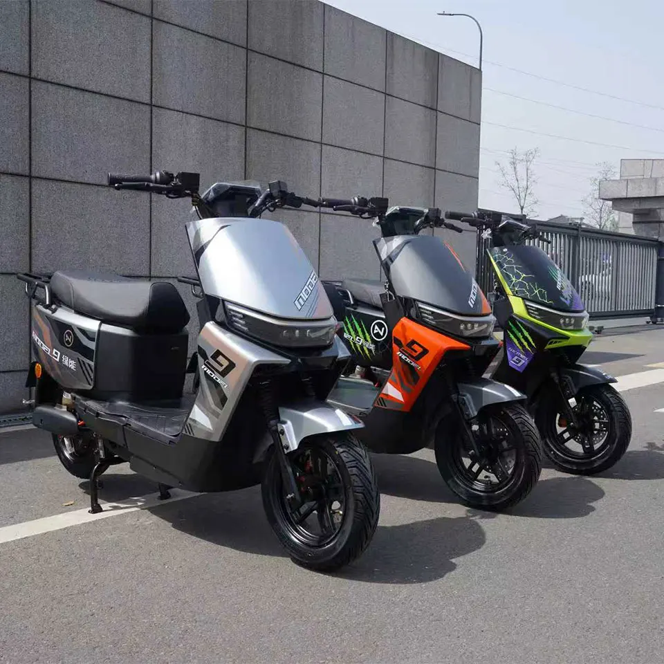 

ForWholesale Agile Instant Torque Swappable Battery Adult Electric Motorcycle