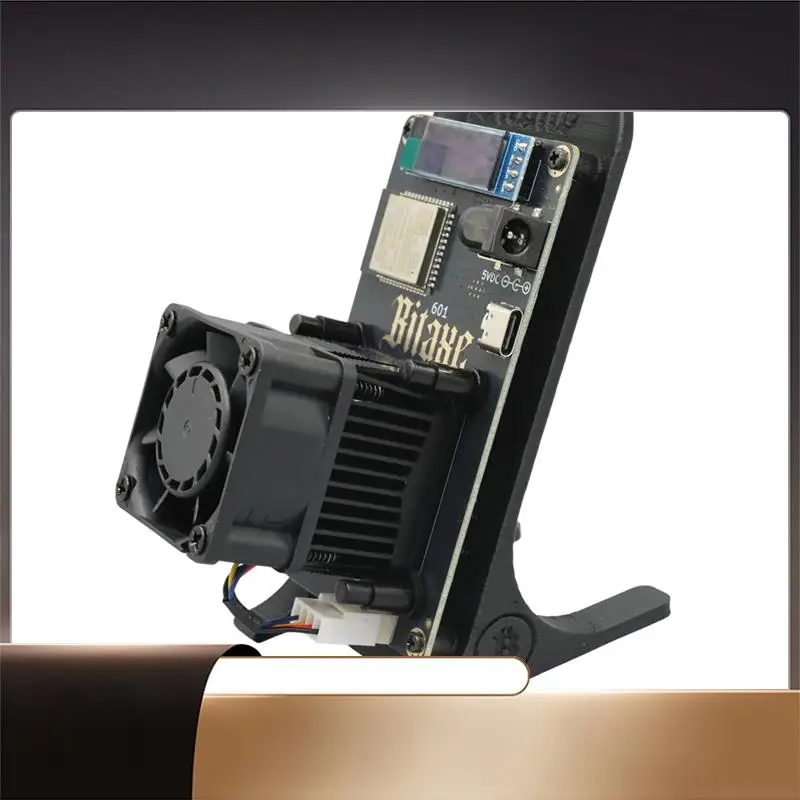 

X64A-Bitaxe Gamma 601 BTC Solo Miner Wth Stand 1.2TH/S 18W BM1370 Asic Chip From Antminer S21 Pro Bitcoin BTC Miner