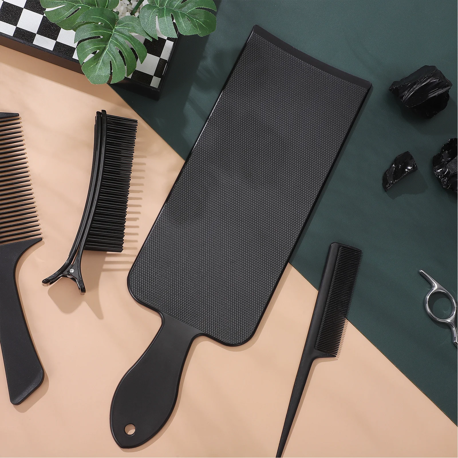 

1Pcs Hair Dyeing Plate Premium ABS Nonslip Odorless Reusable Comfortable Handle Professional Salon Hair Bleach Tint Tool for DIY