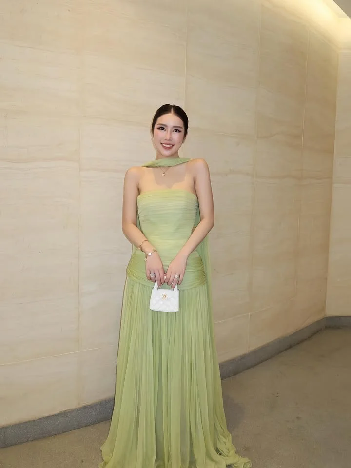 

AsaNagi Arabia Elegant Prom Dresses Strapless Women Simply Green Simply Saudi Luxurious Evening فساتين سهرة