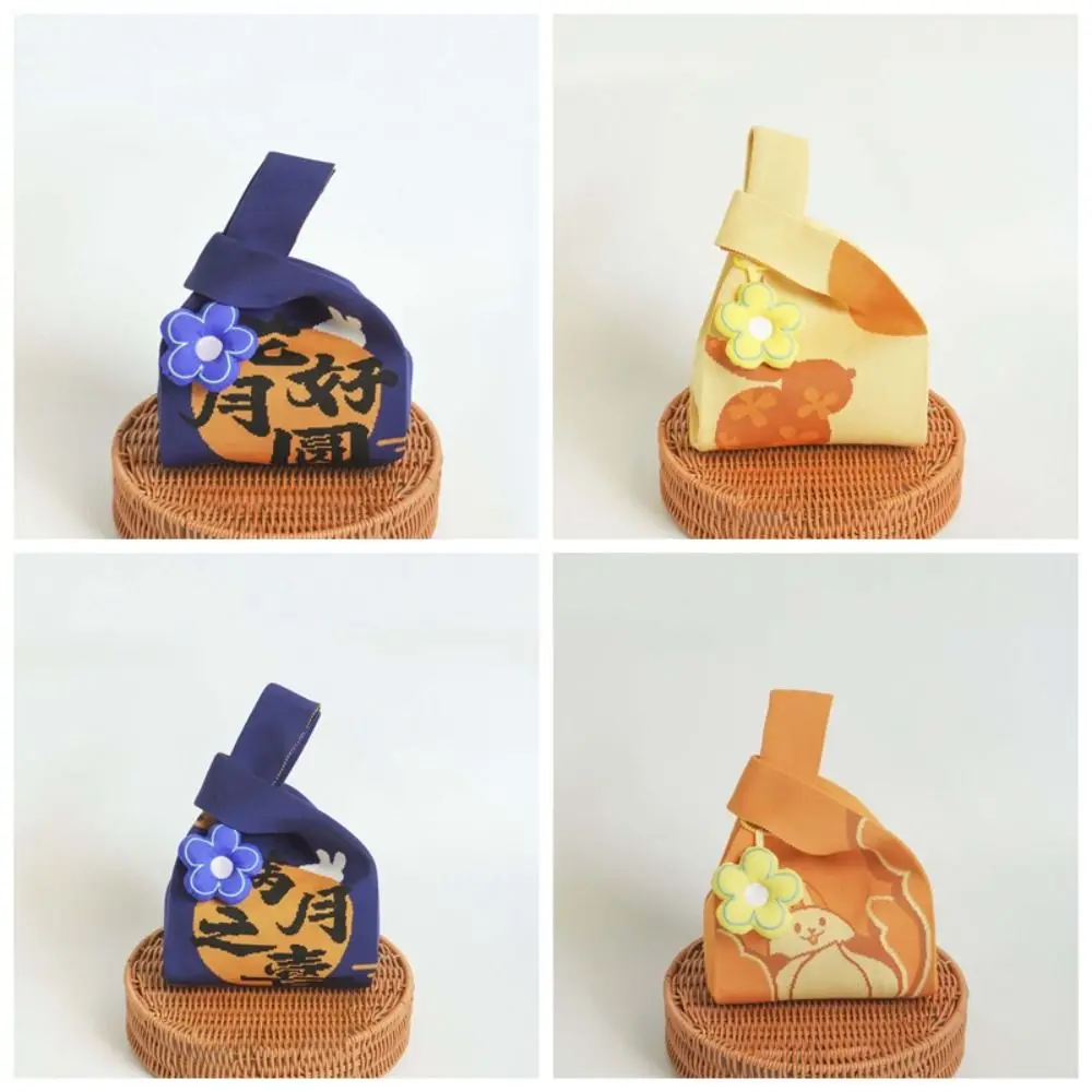 Knit Fabric Knit Wrist Bag Double Sided Thick Woven Rabbit Gift Pouch Flower Pendant Cute Cartoon Flower Charm Handbag view 5