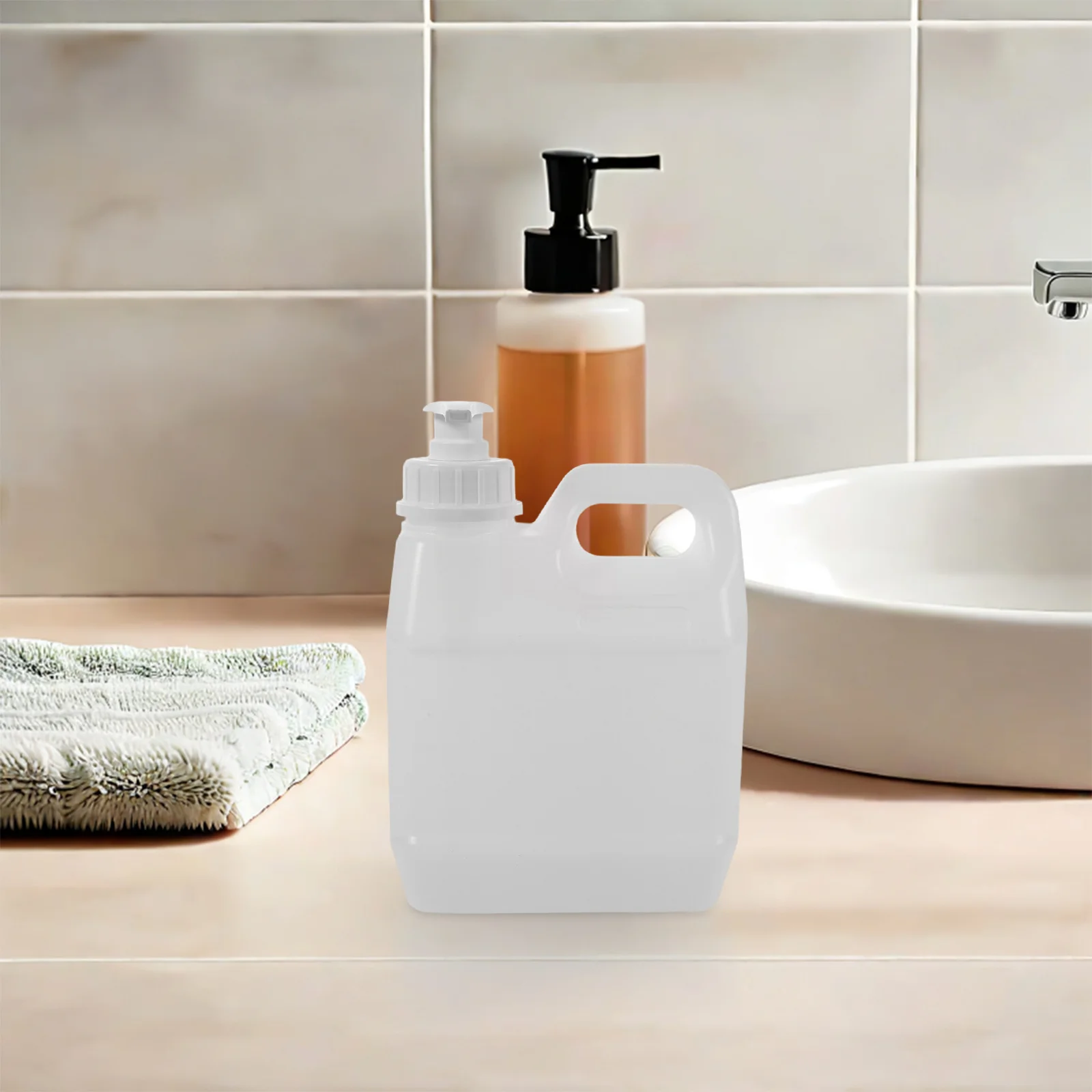 

2pcs 1L Plastic Pump Jug Transparent Liquid Storage Bottle Leakproof Shower Gel Lotion Dispenser Replacement Container For