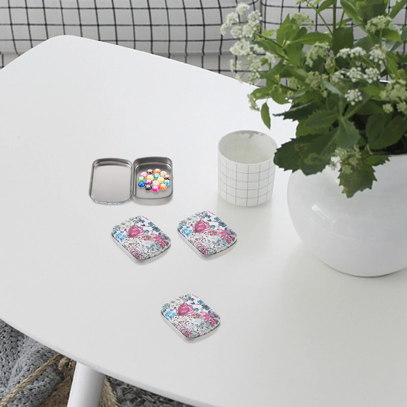 

6Pcs Small Iron Candy Storage Boxes Durable Portable Metal Storage Container Organizer with Lid Rectangular Case