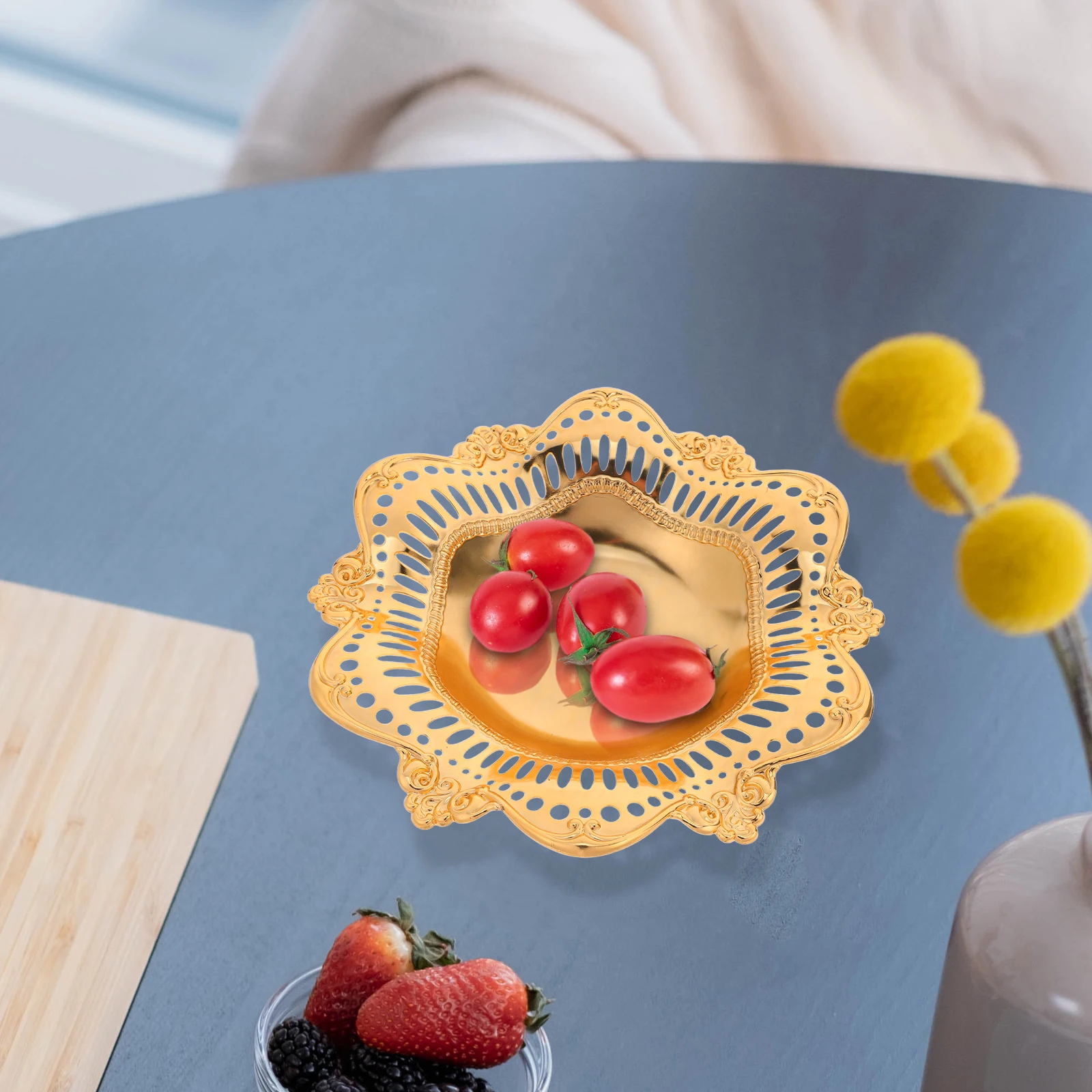 

Metal Cake Tray Candy Serving Dishes Jewelry Plate Golden Iron Appetizer Platter