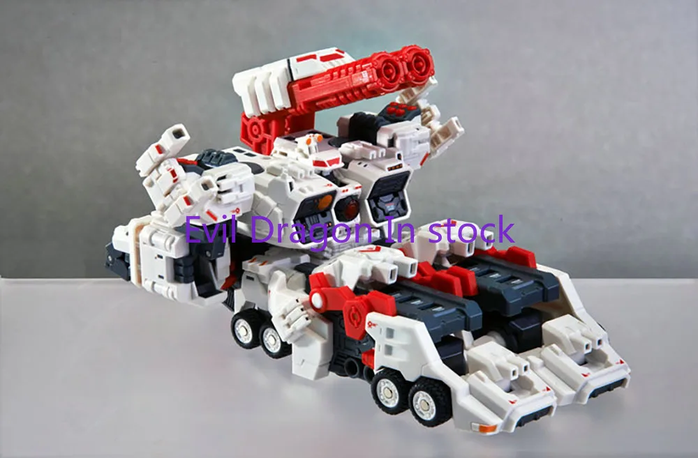 In Stock Transformation Toy Master Made SDT-01 SDT01 TI-TAN Mobile City Metroplex Action Figure Toy Collection Gift