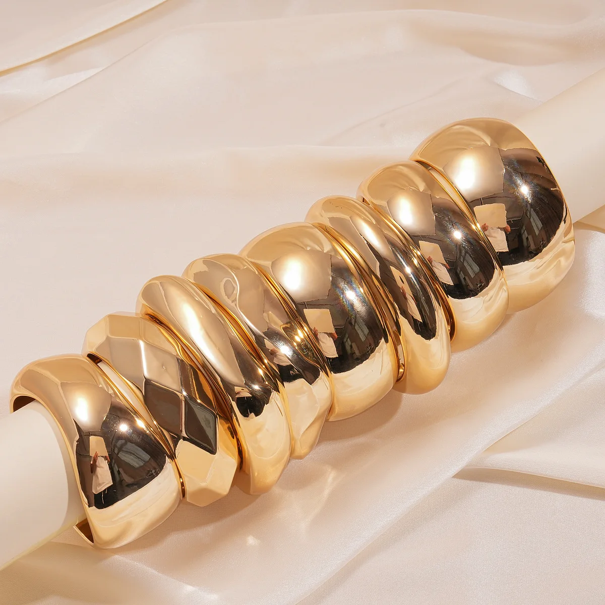 الذهب اللون غير النظامية هندسية أساور مستديرة أساور للنساء الرجال الشرير الاكريليك أساور حفلة اليد مجوهرات زوجين الهدايا F #3