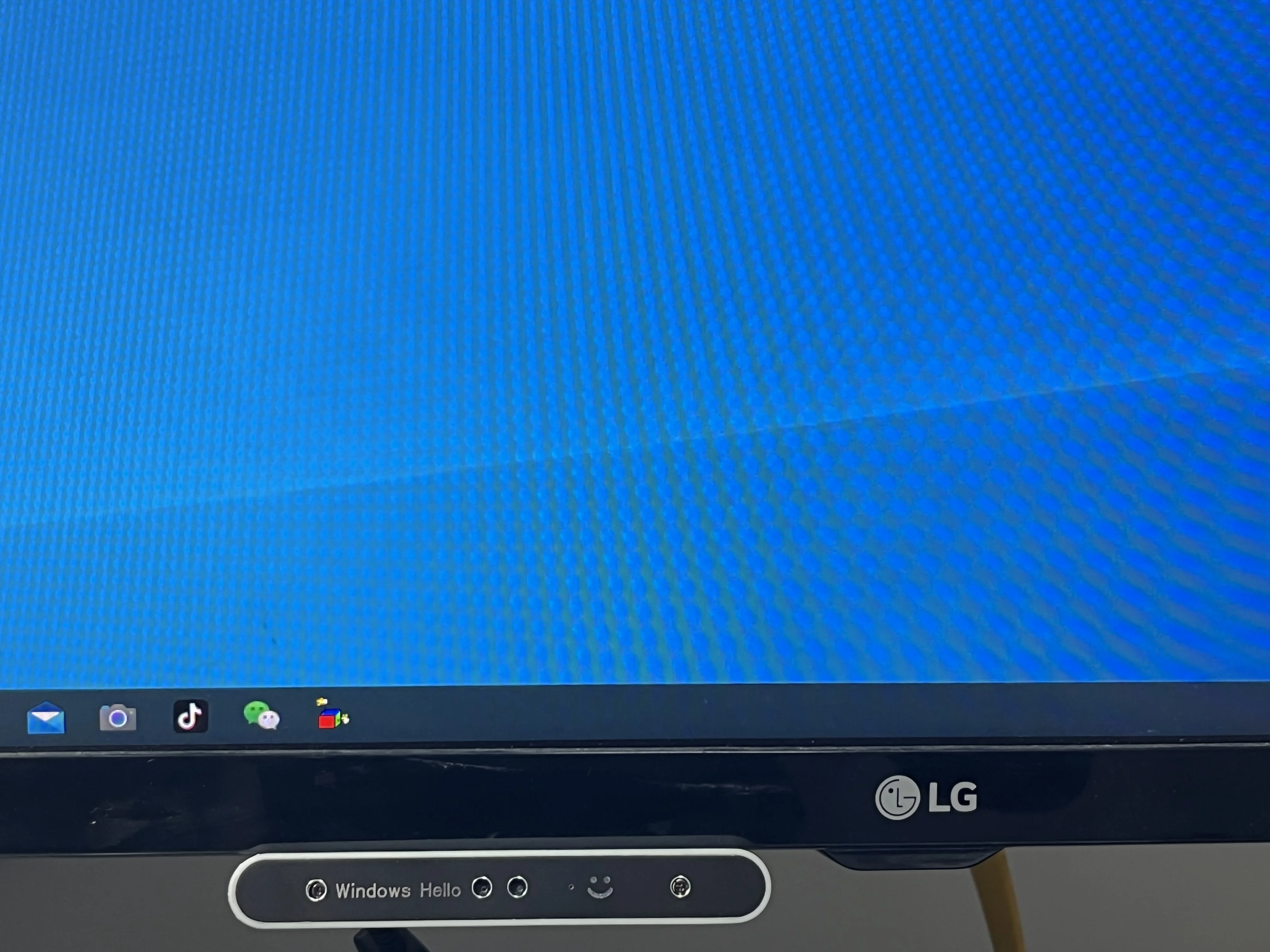 Windows Hello camera identification login Windows 10&11 laptop desktop identification login