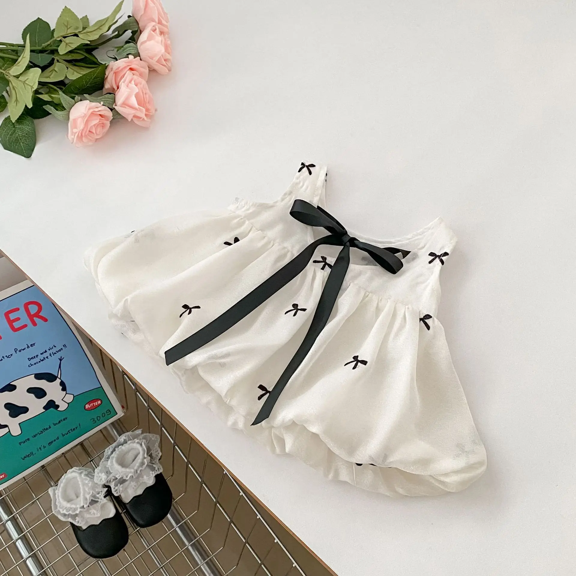 Immagine 4: 2025 Estate New Sweet Baby Girl Bow Ricamo Camicetta Infantile Gilet senza maniche Principessa Top Bambini Ragazze Camicie Abbigliamento per bambini