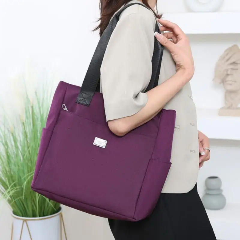 حقيبة كتف نايلون خفيفة الوزن مقاومة للماء ذات سعة كبيرة وحقائب كتف للعمل والمدرسة والسفر #3