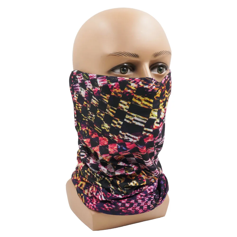 Checkerboard Pattern Bandanas Geometric Black White Plaid Checkered Racing Flag Neck Gaiter Men Women Cycling Face Cover Shield