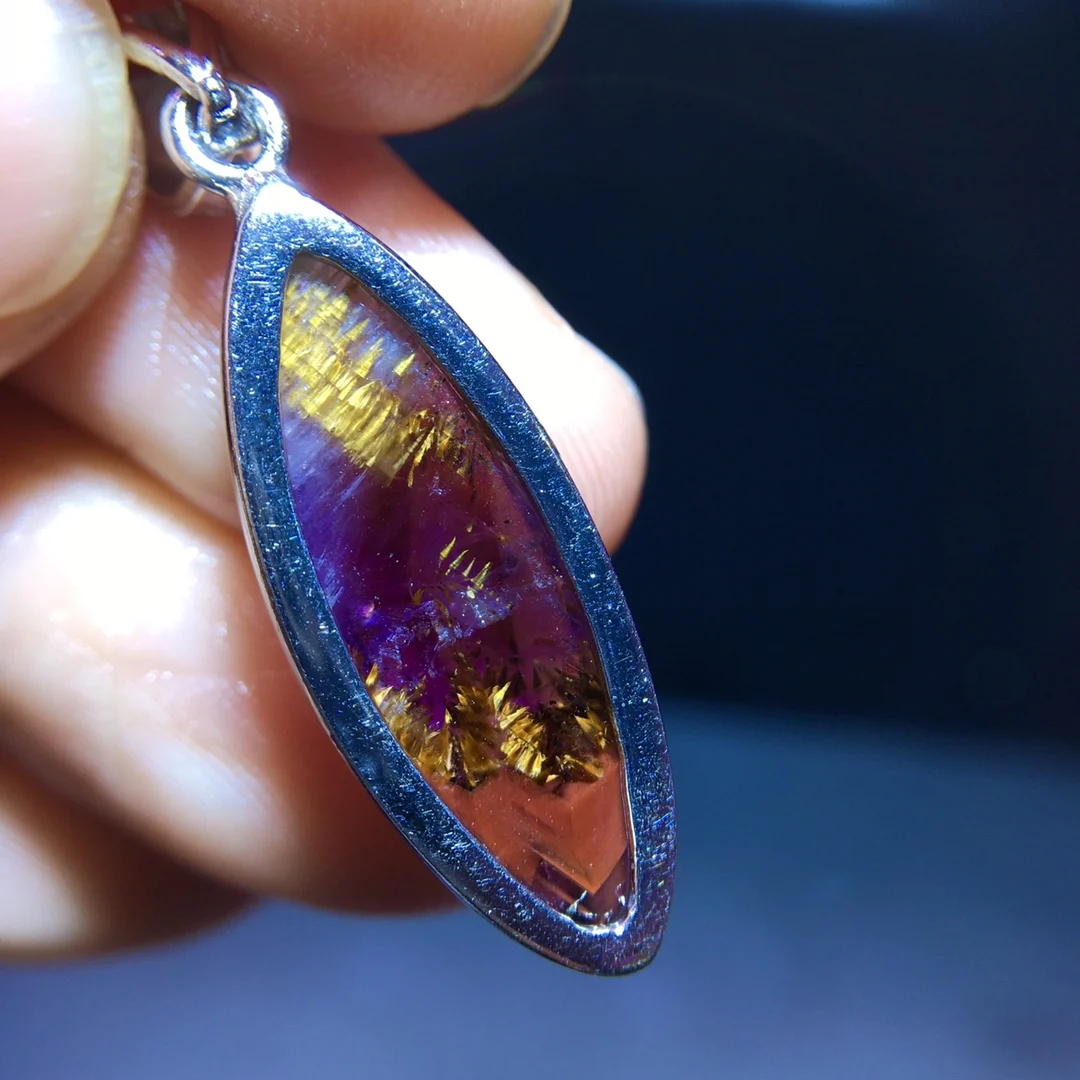 

Натуральный фиолетовый какоксенит, красный ауралит 23, прямоугольный кулон, 23,8/8,5 мм, золотые рутилированные бусины, ювелирные изделия AAAAA