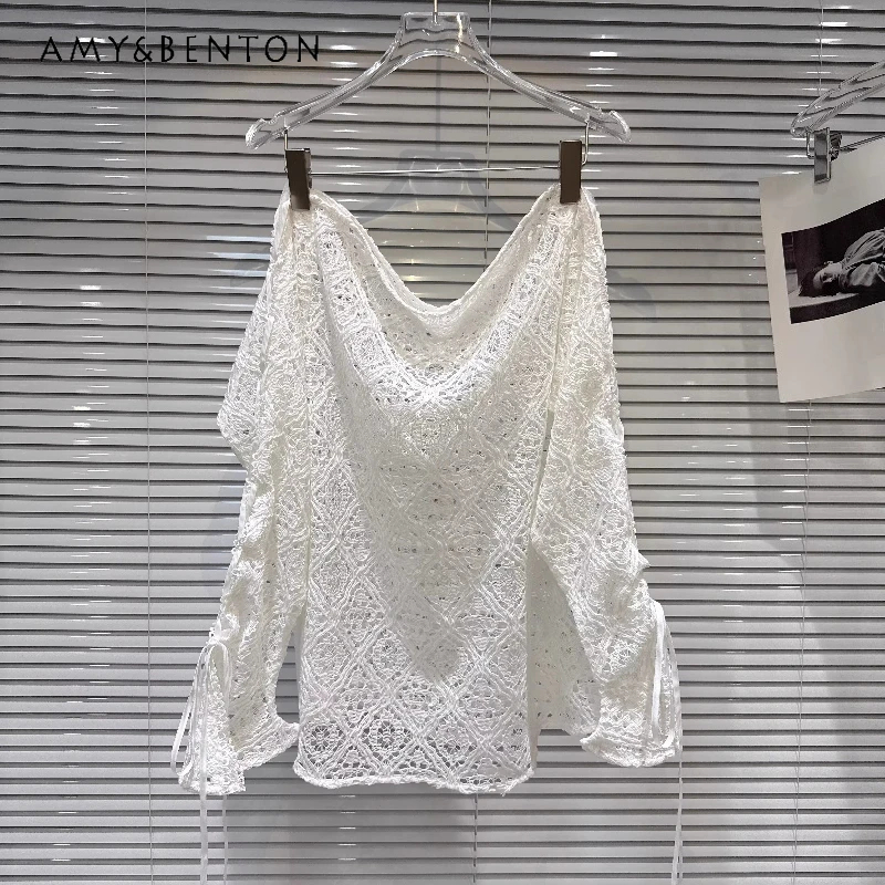 

Женская футболка с кружевом и ретро-узором, французский дизайн, белая, с одним открытым плечом, на завязках, для весеннего отпуска 2026