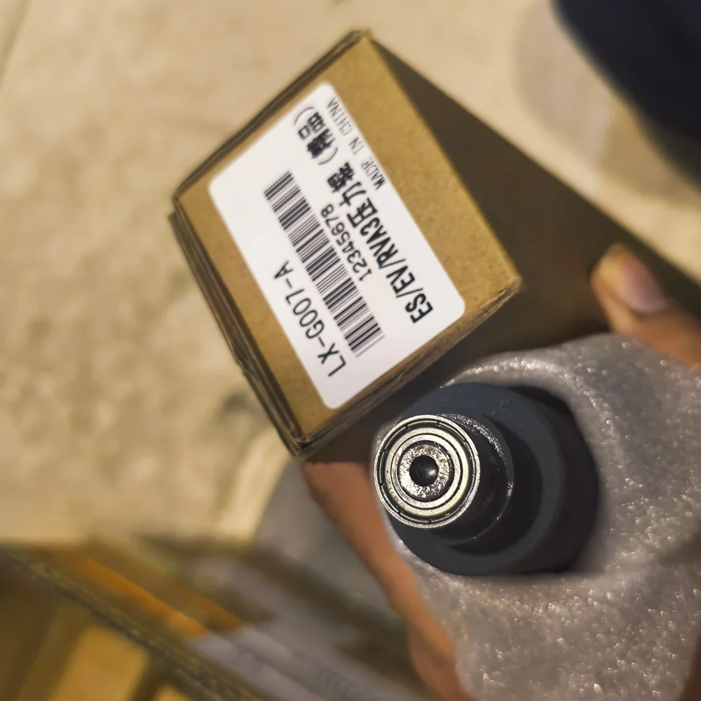 

Прижимной ролик Partstron Classic RZ RV EZ EV A3 023-74068 подходит для деталей дубликатора Riso