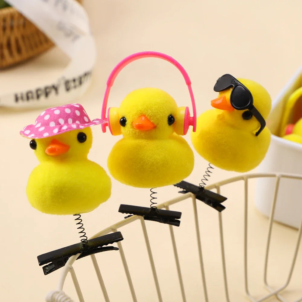 1/2Pcs Cartoon Funny Children 3D Little Yellow Duck Plush Hairpin Fashion DIY Animal Duckbill Clip Accessories Party Gifts