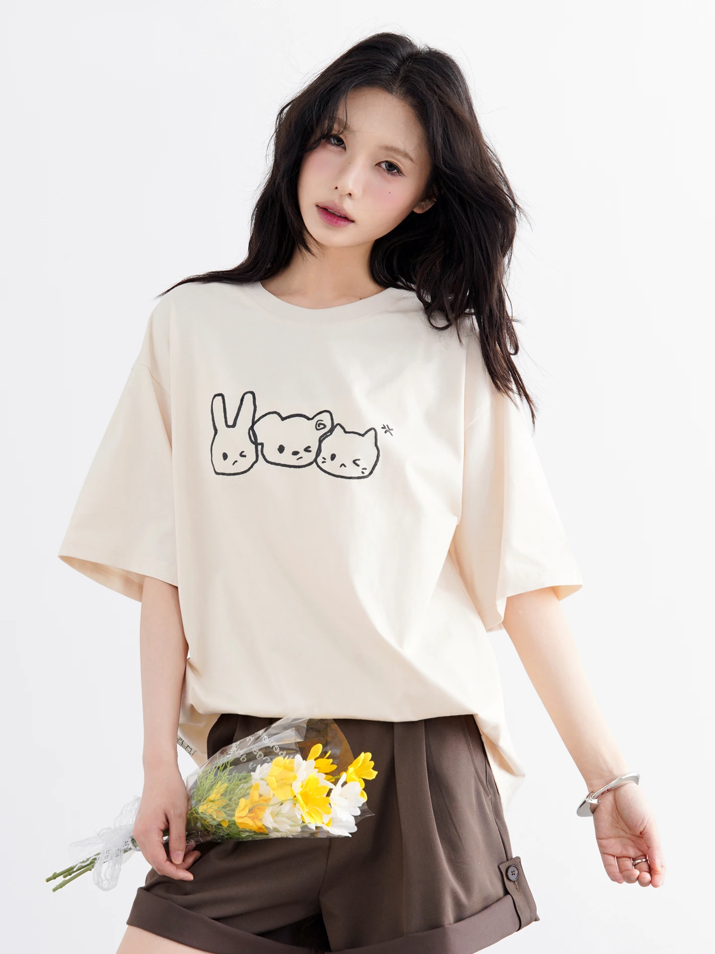 Universal Gravitation Museum Women's Summer New Loose Cool Feeling Fabric Short Sleeve T-shirt Foaming Process Printing Cotto...
