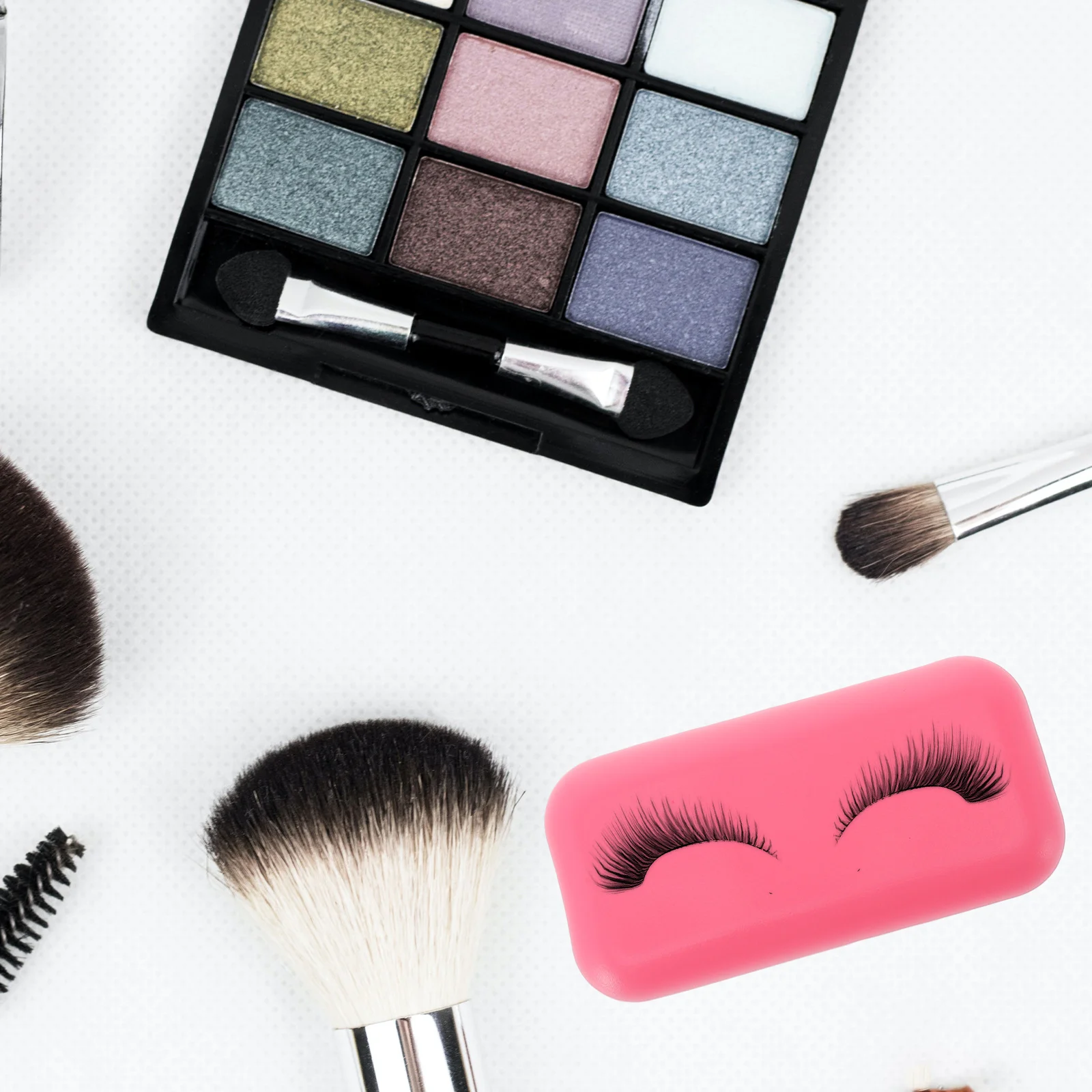 

4Pcs Eyelash Grafting Pads Soft Flexible Silicone Reusable False Lashes Tools for Beauty Salon and Home Lash Extension Supplies