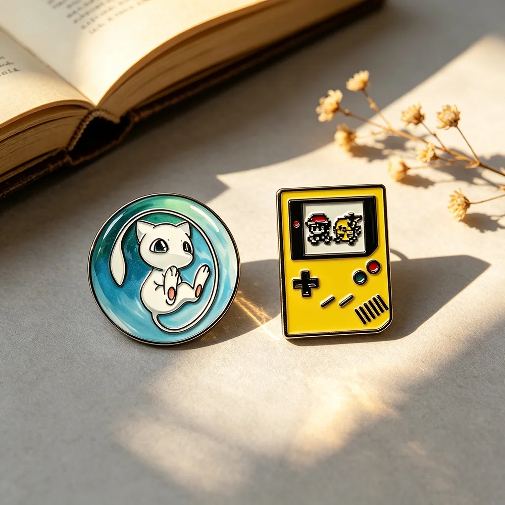 2pcs Cute Mew & Game Controller Enamel Pins Set Cartoon Anime Metal Lapel Brooches, Video Game Badge Accessories for Backpack