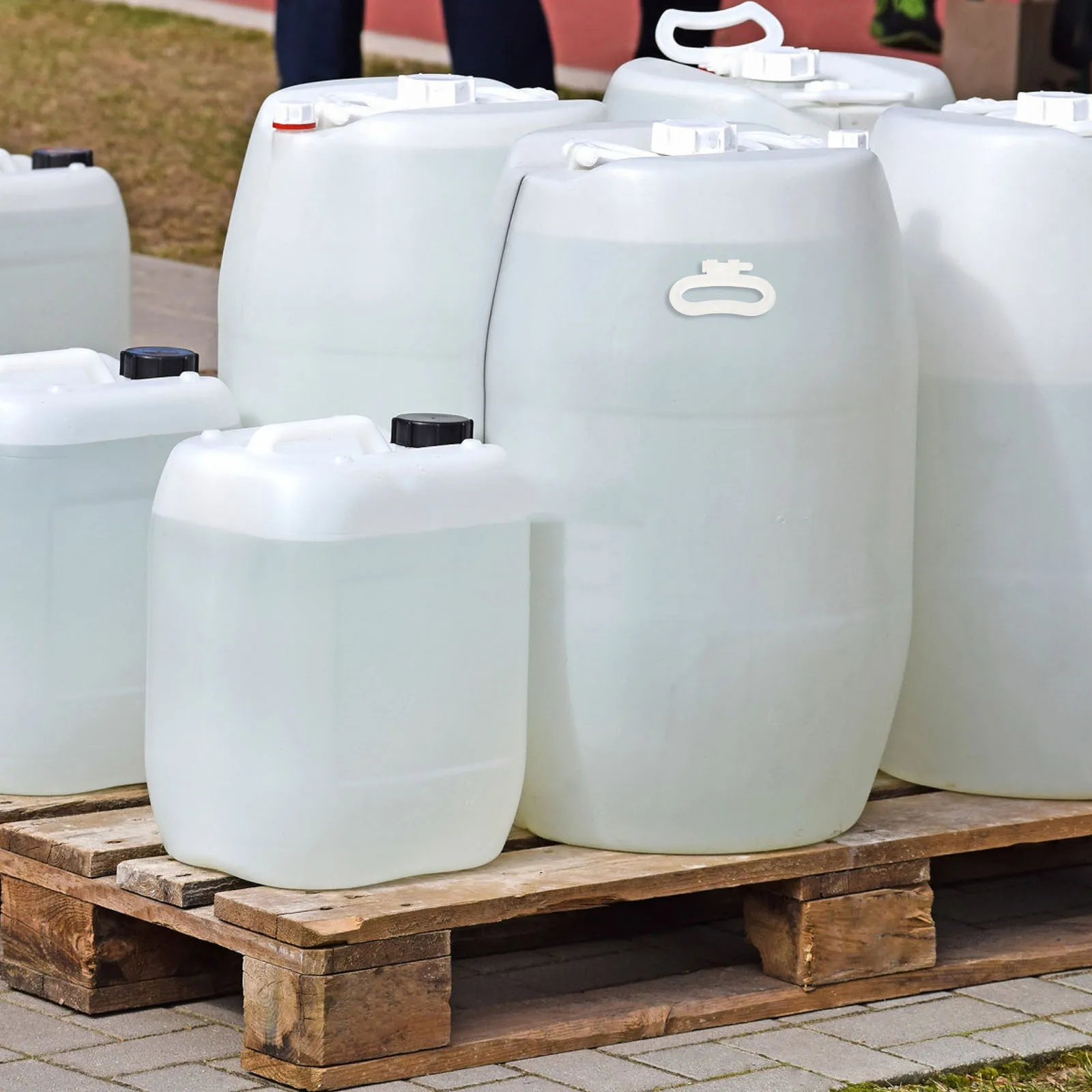 

Ergonomic Bucket Handle Grip 10Pcs White Plastic Lifter Replacement for Water Jug Portable Bottle Carrier Convenient Home Tool