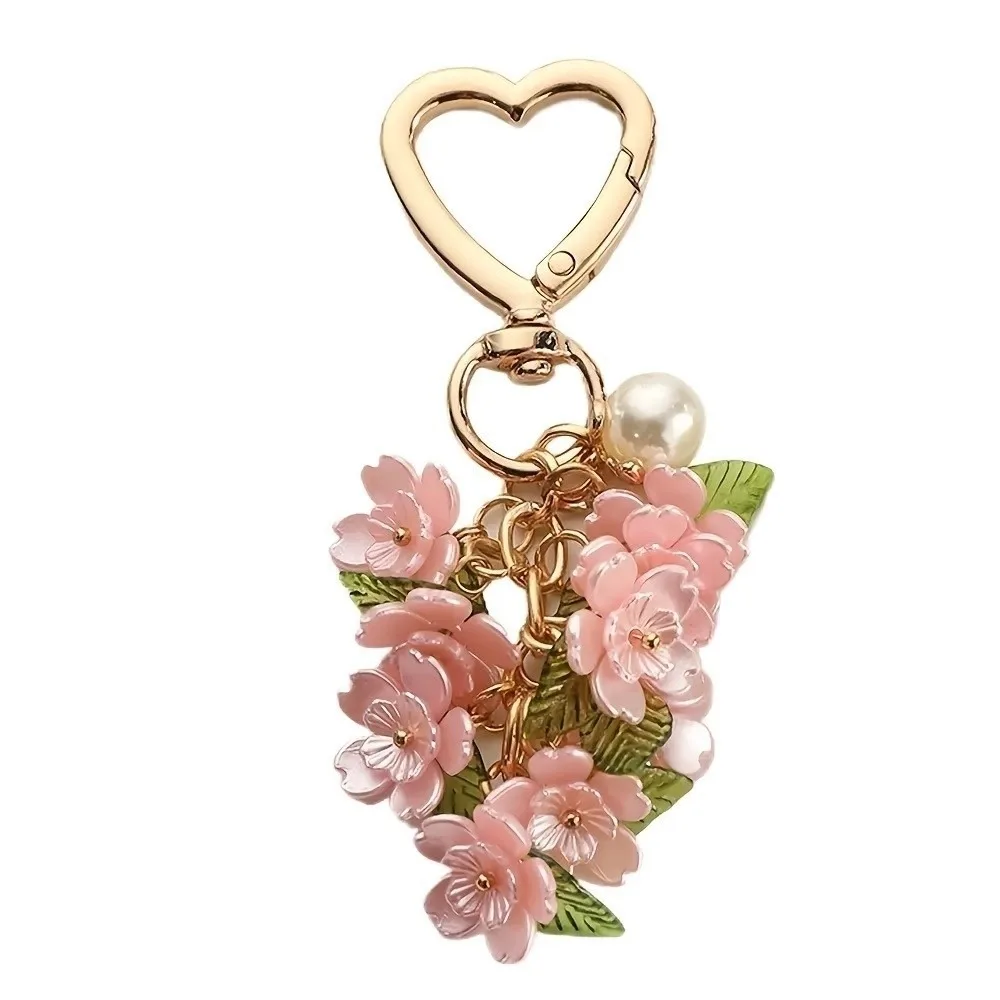 Elegant Flower Cluster Keychain Romantic Sweet Heart-Shaped Keychain Cherry Blossom Pearl Ornaments Flower Pendant Daily