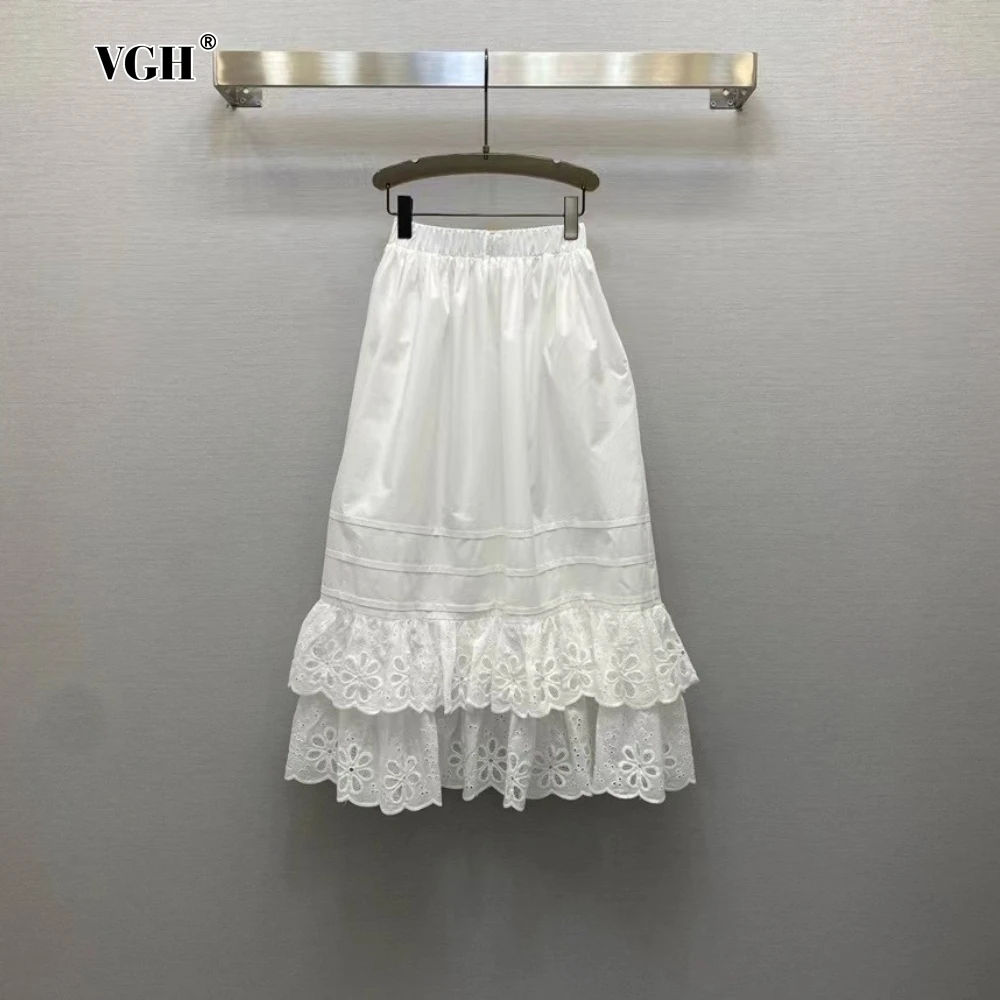 VGH French Elegant Embroidery White Long Skirt for Women High Waist with Elastic Patchowrk Hollow Out Ruched Sweet Skirts Female