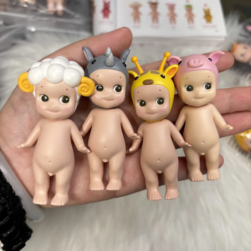 Sonny angel Mini Figure in the 2005 version of the animal series