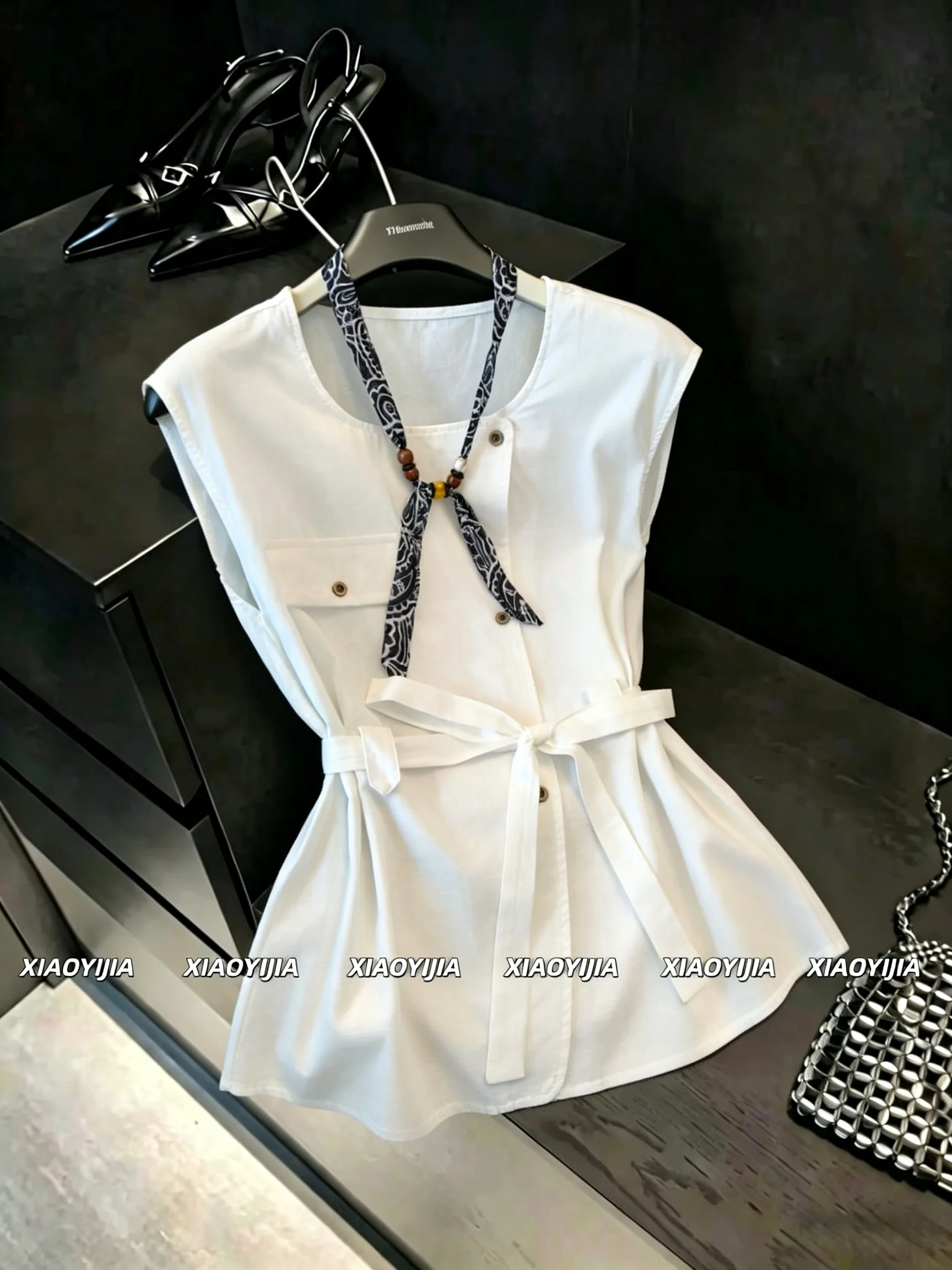 

Elegant Korean Style Women's Shirt Sleeveless Belted Slimming Top for Summer Fashionable Casual Versatile Short Sleeve