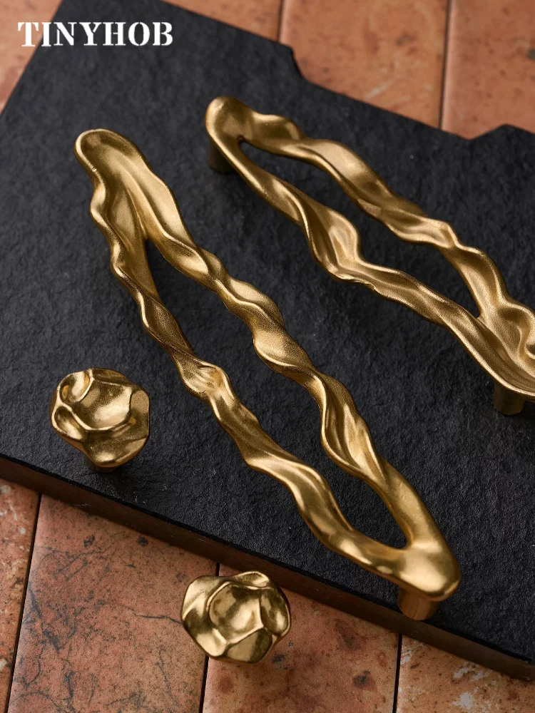 Tinyhob Gold Irregular Twisted Wave Cabinet Handles Pulls /Textured Brass Drawer Knobs Wardrobe Cupboard Door Furniture Hardware