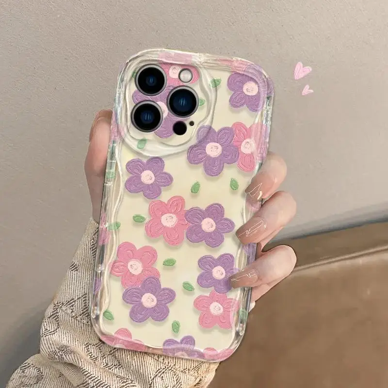 Flowers Case for Samsung Galaxy S24 S23 Ultra S22 S21 Plus S20 FE A54 A34 A52 A53 A35 A55 A14 A23 A24 A32 Cream Wavy Edge Cover