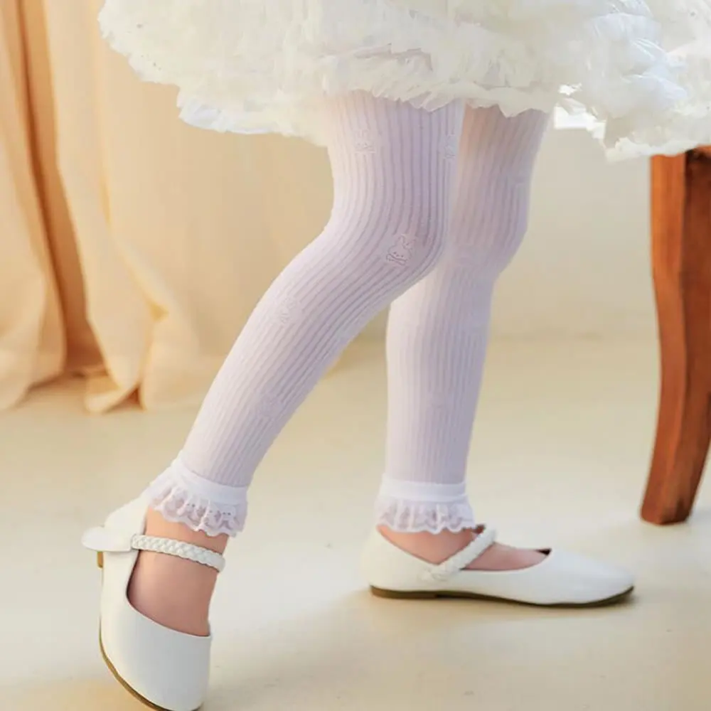 Joker students in spring and summer thin leggings candy cartoon bunny girl lace princess nine points.