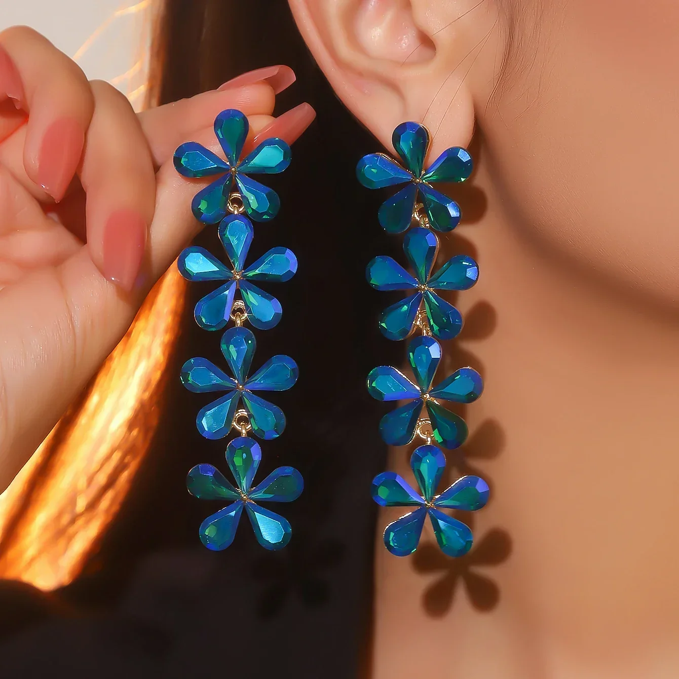 DINGKA Brincos de borla com design de neve brilhante, brincos de vidro com strass para mulheres, acessórios de joias de casamento