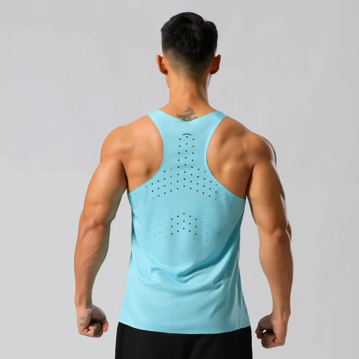 Męskie lekkie kamizelki do bie – Sleeveless Undershirt recenzja i cena