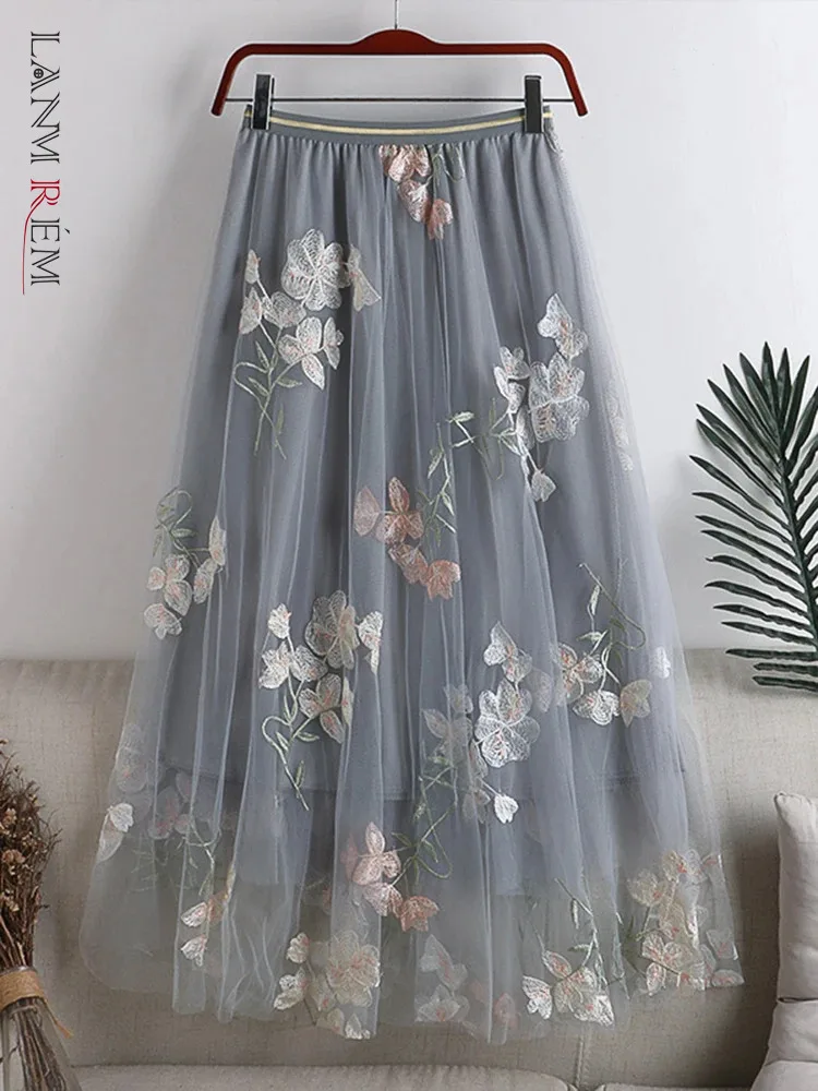 

LANMREM Embroidered Flower Mesh Skirt Women Elastic Waist Large Hem Multilayer Gauze Skirts Women's Fashion Clothing 2DA4903