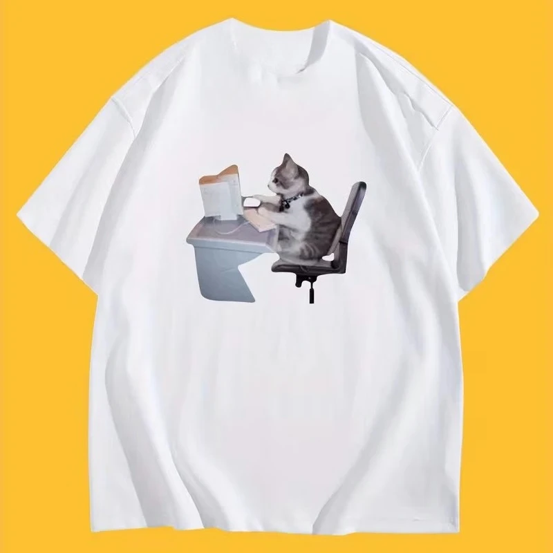 Cartoon Themed Pattern T-Shirt with Cat Working Overtime Meme Printed Tee Stylish O-Neck Short Sleeves Summer Casual Unisex Tops