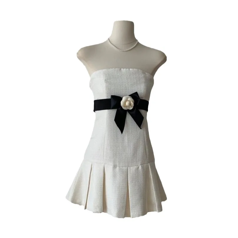 Elegant Fashion White Women 2023 Summer Hotsweet 3D Flower Slim High Waist Strap Pleats Dress