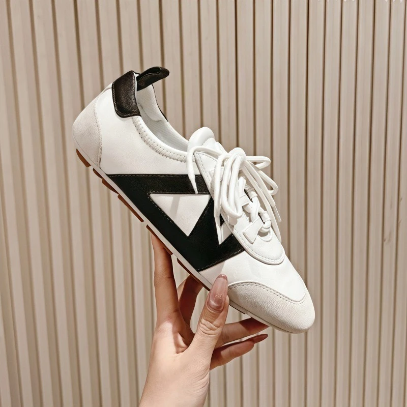 2026 Trendy Women Sneakers Genuine Leather Forrest Gump Shoes Vintage Comfy Sole Casual Shoes for Walking Gym Street Wear
