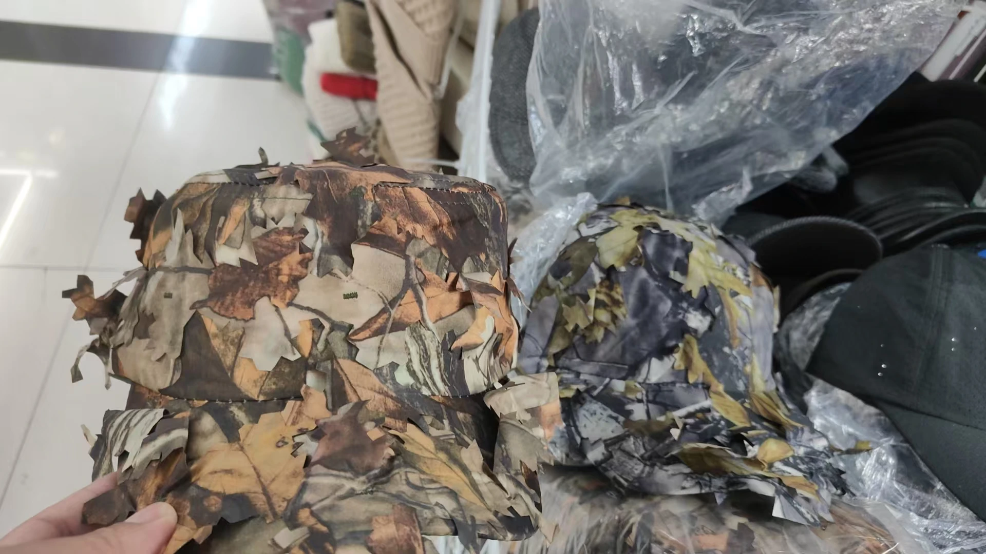 1PC Camouflage Outdoor Taktische Kappe mit 3D Bionic Leaf Camo Jagd Hut Versteckte Dschungel Sniper Hut Sonnenschutz Kappe – Detail 11